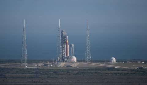 La NASA simulará el lanzamiento de la misión que llevará de nuevo humanos a la Luna
