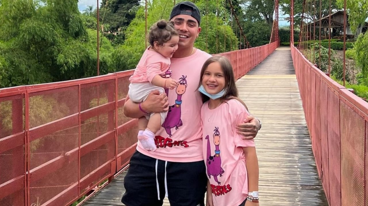 Felipe Saruma y Andrea Valdiri invitaron a Isabella a celebrar sus 11 años en el Quindío.