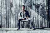 Fonseca estrena la canción "Entre mi vida y la tuya"
