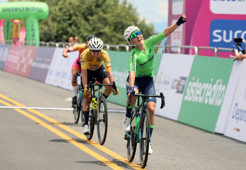 Stefanía Sánchez sorprendió y se llevó la etapa tres de la Vuelta a Colombia Femenina 2026
