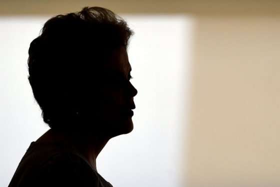 El Congreso brasileño busca lavarse las manos del escándalo de corrupción destituyendo a la presidenta Dilma Rousseff. / AFP