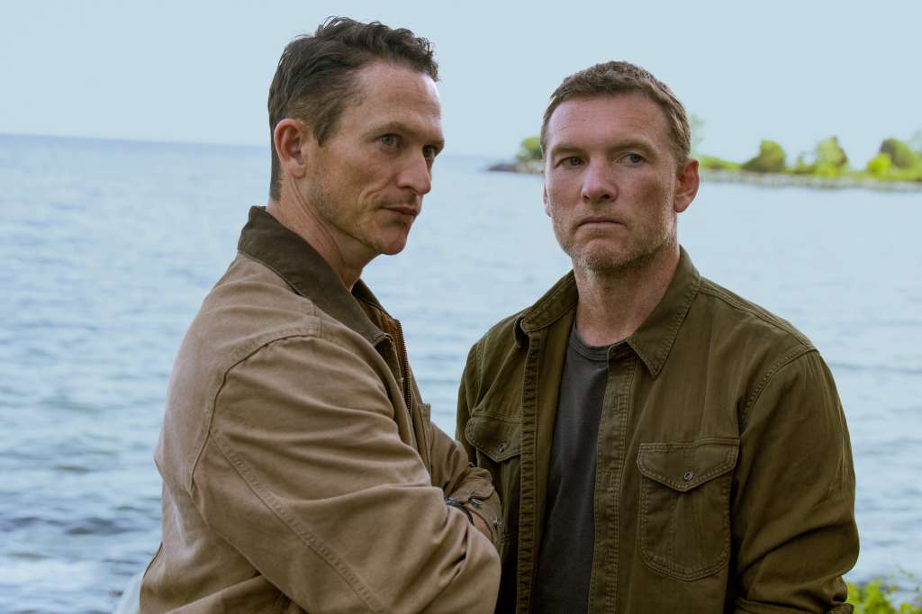 I Will Find You. (L to R) Jonathan Tucker as Adam Mackenzie and Sam Worthington as David Burroughs in Episode #103 of I Will Find You. Cr. AMANDA MATLOVICH/NETFLIX © 2025