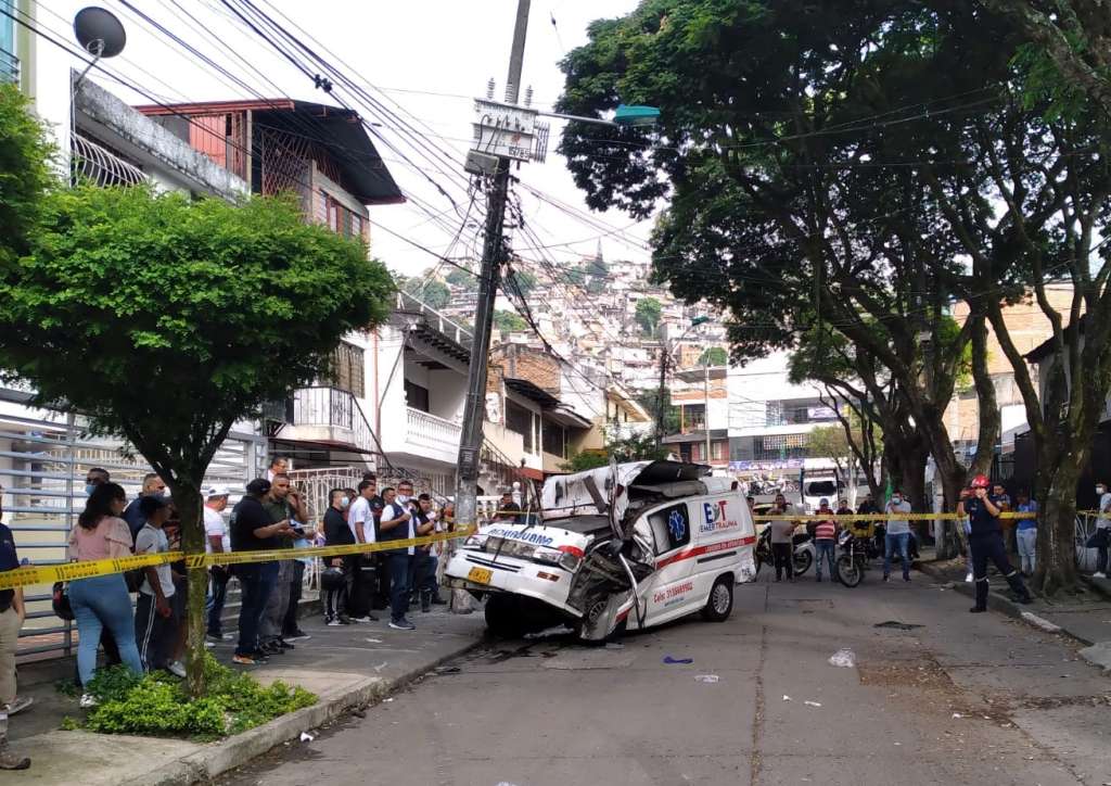Una de las heridas es una peatón que iba caminando por el lugar en el momento del accidente.