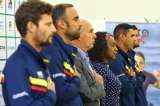 Copa Davis: Mindeporte le entregó el pabellón nacional al equipo de Colombia