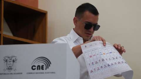 Noboa denuncia “irregularidades” en escrutinio de las presidenciales de Ecuador