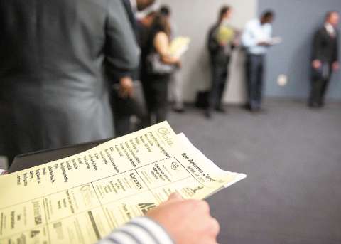 Estados Unidos pierde 140.000 trabajos en diciembre y el desempleo se mantiene en 6,7 %