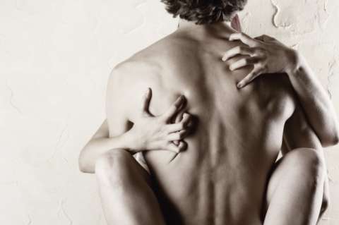 ¿Siempre quiere estar haciendo el amor? Así puede identificar si es adicto al sexo