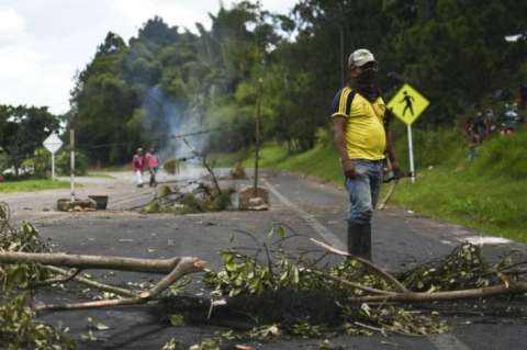 En vilo reapertura de vía Panamericana por paro agrario que afecta al Cauca y Nariño