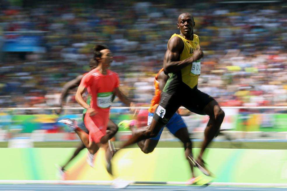 El jamaiquino Usain Bolt no rompió su propio récord mundial de 9,58 segundos en los 100 metros planos. / EFE