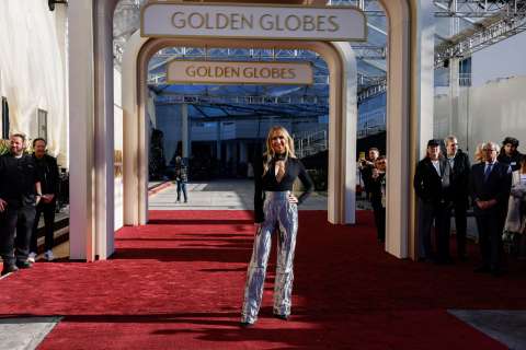Nikki Glaser: “Me considero una dama en la calle y un bicho raro en el escenario”