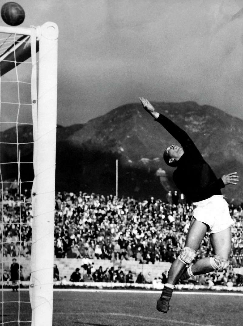Efraín “el Caimán” Sánchez, en uno de los primeros partidos de liga en el estadio El Campín de Bogotá. // Archivo El Espectador