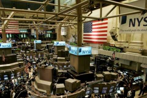 Wall Street cierra con un nuevo récord