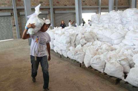 Guaidó: abriremos canal humanitario si siguen bloqueos