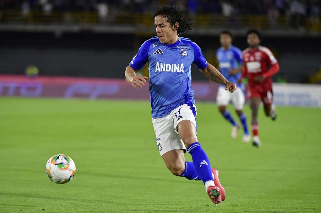 El santandereano Daniel Mantilla, extremo de Millonarios, fue amonestado en el cierre de la primera etapa del duelo contra el Medellín.