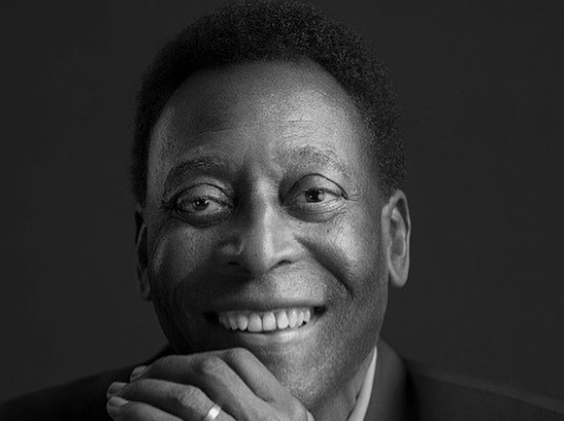 Pelé, considerado el mejor jugador de fútbol de todos los tiempos.