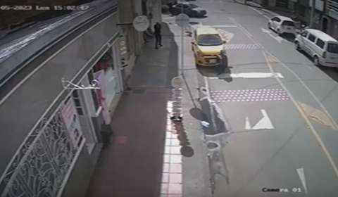 Hombre se enfrenta a atracadores que buscaban robarle una alta suma de dinero
