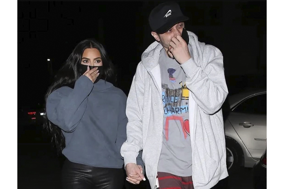 Kim y Pete comenzaron a salir como pareja a finales del año pasado y dieron a conocer su relación en marzo.