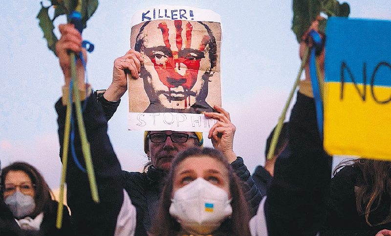 Miles de personas se han manifestado en contra de la invasión a Ucrania. / AFP