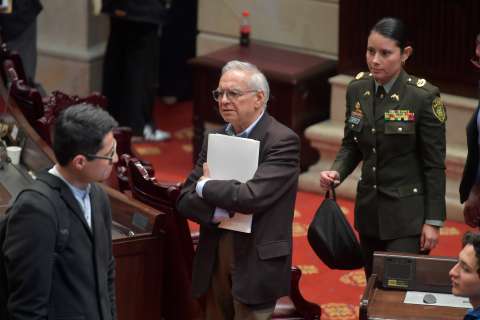Senado rechazó la moción de censura contra el ministro de Hacienda, Ricardo Bonilla