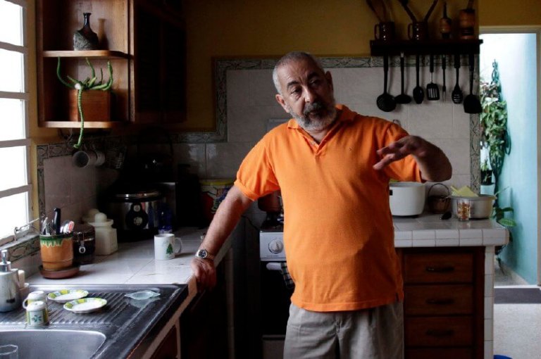 Leonardo Padura: “Mi mujer es mi detector de mierda”