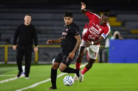 Santa Fe sigue con vida en la Copa Libertadores: venció 2-1 a Platense en Bogotá