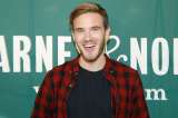 Por insultos antisemitas y referencias nazis, el youtuber más famoso del mundo pierde contratos