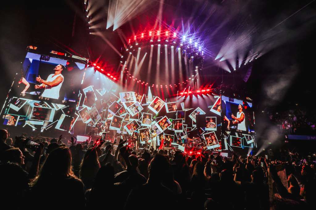 Ricardo Arjona inició su gira de conciertos en Bogotá: así fue el primero de los seis shows