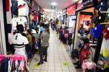 Lanzan outlet de ropa infantil en San Victorino para celebrar día del niño