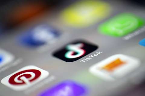 Caen descargas de usuarios mundiales de aplicación china TikTok