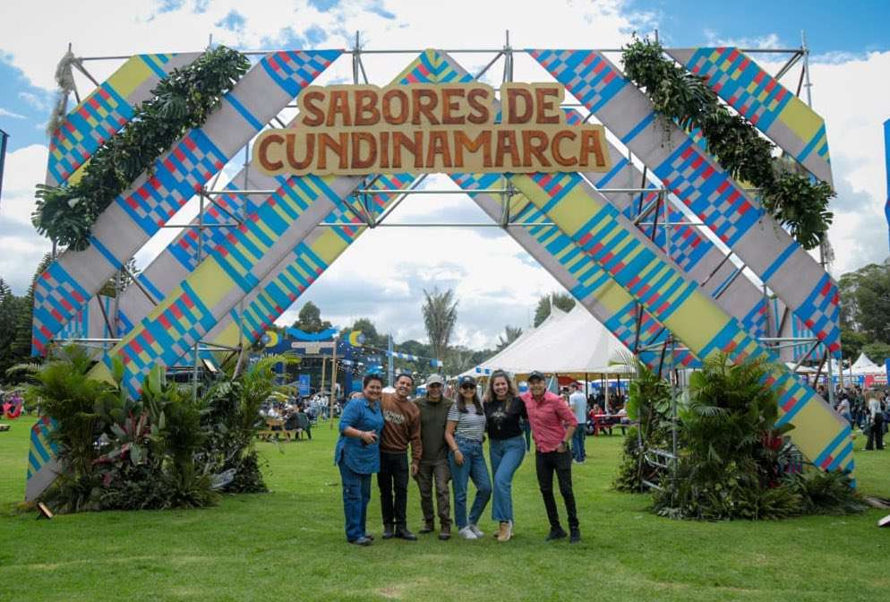 La muestra gastronómica tuvo a 50 restaurantes de todos los rincones del departamento que expusieron lo mejor de la gastronomía cundinamarquesa.