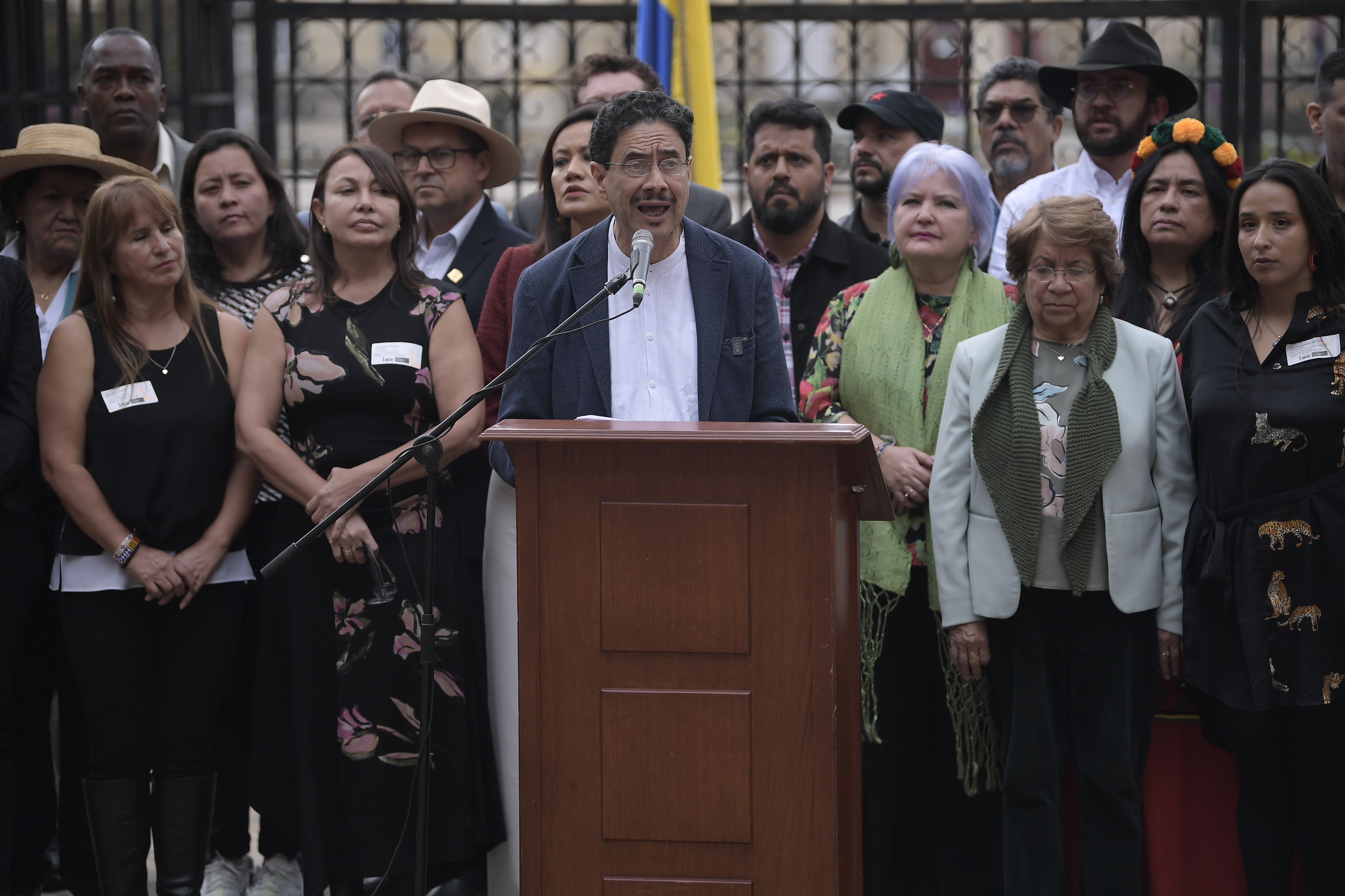 Candidato presidencial del Pacto Histórico, invitó a la conformación del Frente Amplio de la izquierda.