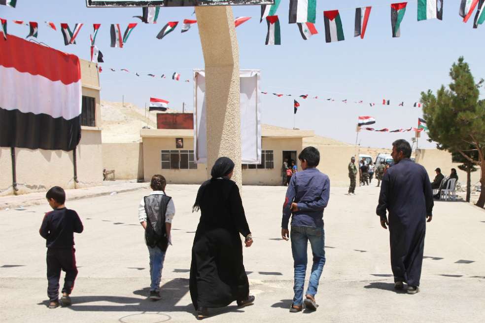 Los niños sirios recorren los campos de refugiados en el país constantemente. / EFE