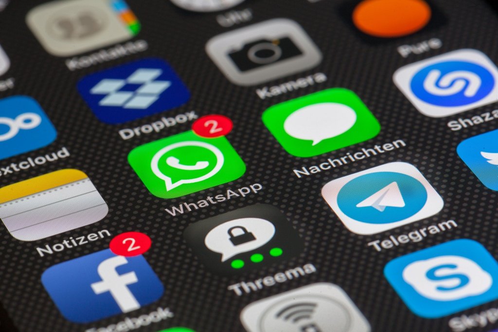 Un nuevo diseño para llamadas de voz de Whatsapp está disponible en versiones beta para Android y iOS.