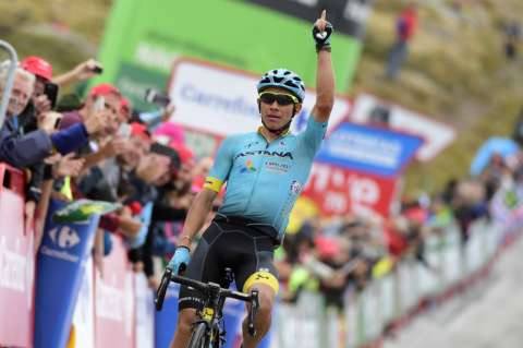 Miguel Ángel López, segundo en la etapa 14 de la Vuelta