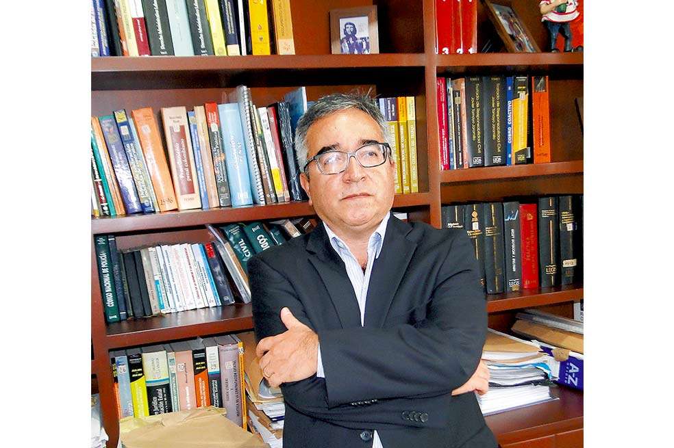 “¿Cómo así que grabar y escuchar las sesiones reservadas de la Corte es legal? ¡Eso no cabe en la cabeza de nadie!”, Asegura William Alvis, apoderado del expresidente de la Corte Suprema Yesid Ramírez. / Archivo particular