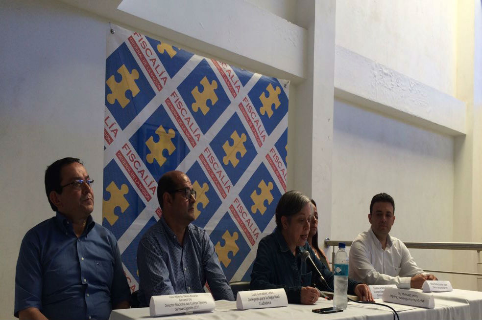 La vicefiscal María Paulina Riveros, desde la rueda de prensa que se llevó a cabo en Tumaco (Nariño). / Fiscalía