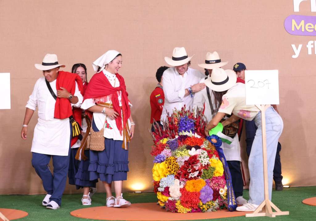 Fue elegido ganador absoluto de la edición 69 del Desfile de Silleteros y también obtuvo el primer lugar en la categoría Tradicional.