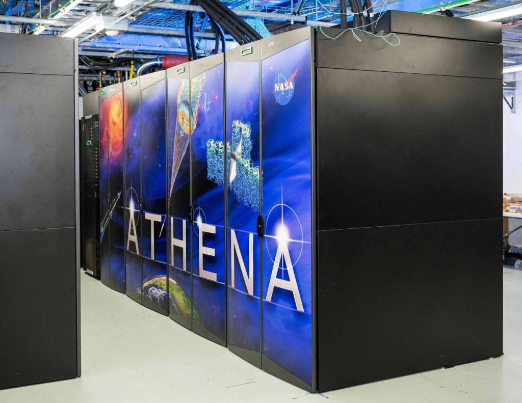 Athena, el superordenador más nuevo de la NASA. / Brandon Torres-Navarrete