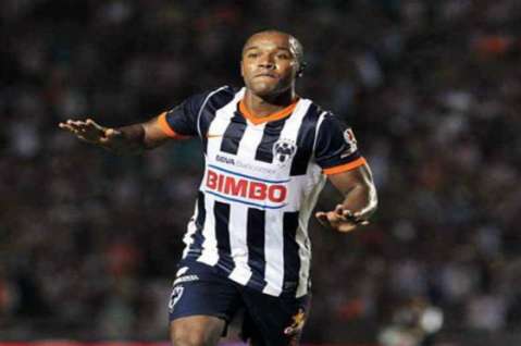 Dorlan Pabón golpeó a un compañero en entrenamiento de Monterrey