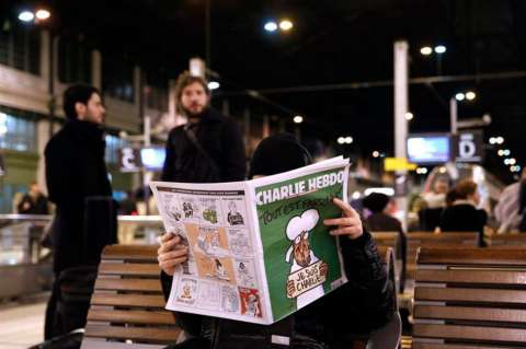 Agotados los ejemplares de "Charlie Hebdo" en Francia
