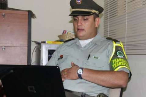 Capitán Ányelo Palacio se reintegró a su trabajo en la Policía