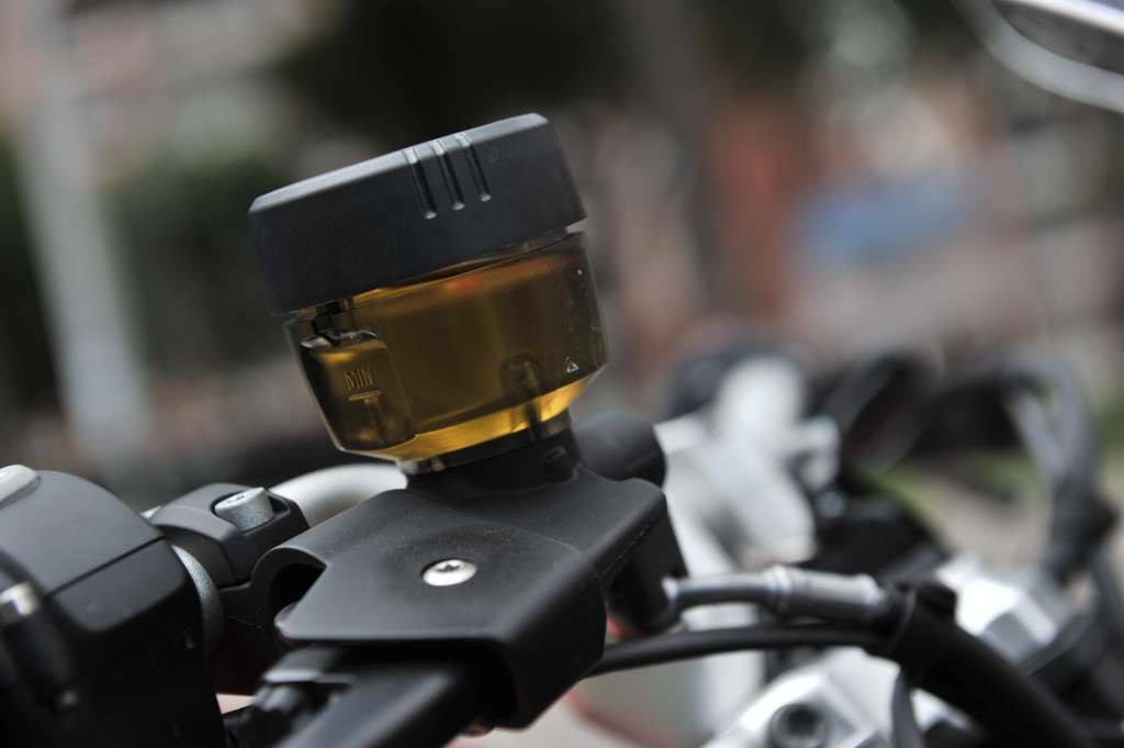 Motocicleta BMW F800 GT.