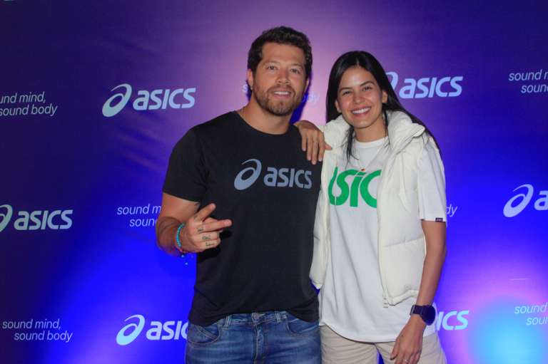 ¡Corre! ASICS,La marca de running #1 en el mundo,abre las puertas de su primera tienda en Colombia.