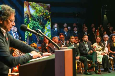Gustavo Petro presentó a la nueva ministra de Ambiente, Lena Estrada