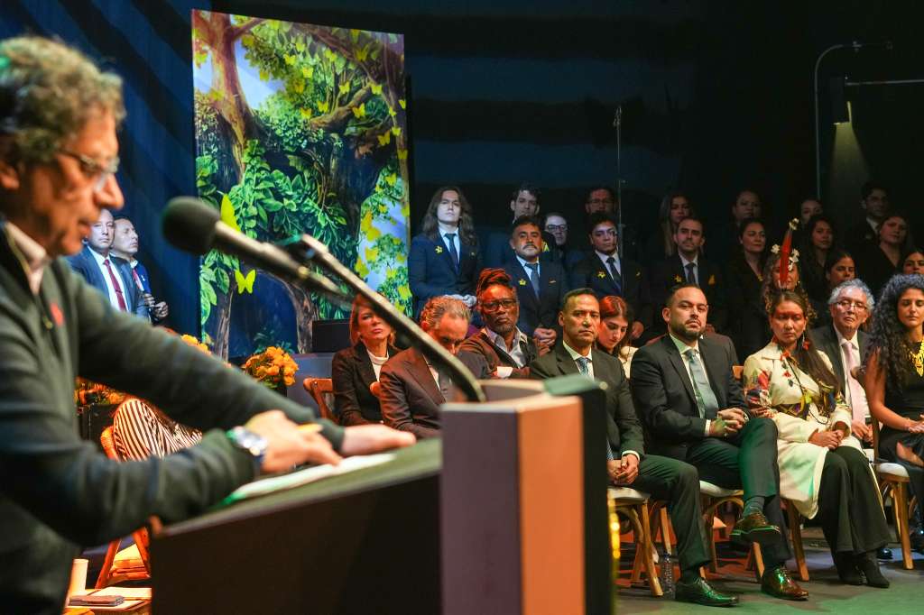 Gustavo Petro presentó a la nueva ministra de Ambiente, Lena Estrada.