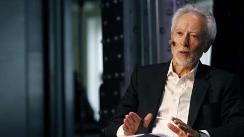 Coetzee afirma que sus libros "no están enraizados al idioma inglés"