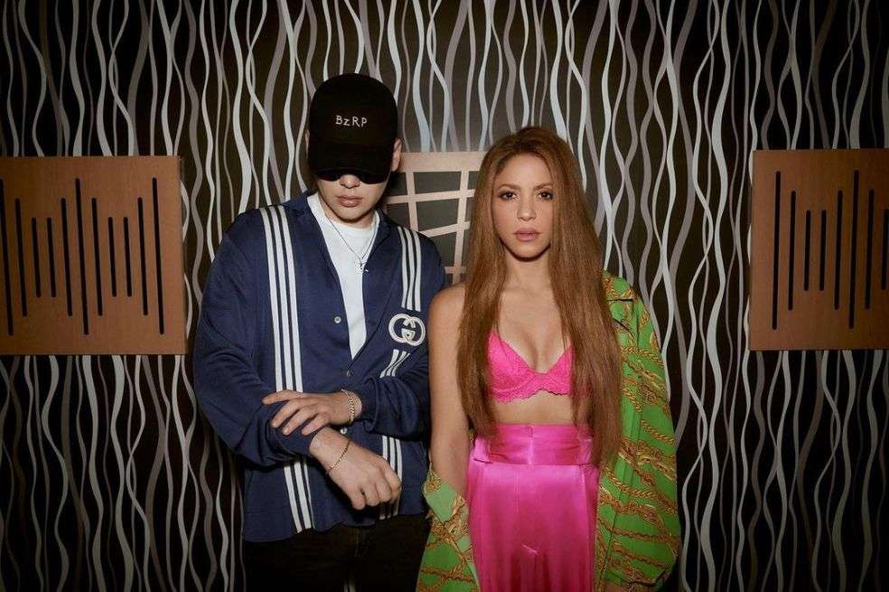 Claramente fue alguien de su familia quien aconsejó a la colombiana Shakira de colaborar con Bizarrap y estrenar la ‘tiradera’ a Gerard Piqué y Clara Chía.