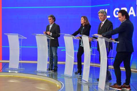 En el Congreso tejen proyectos para hacer obligatorios los debates presidenciales