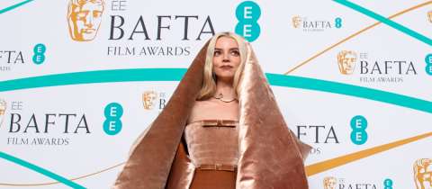 Premios BAFTA 2023: los mejores ‘looks’ de la alfombra roja