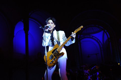Prince: lanzan álbum póstumo, inédito y profético